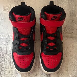 Nike Kids Black and Red Sneakers